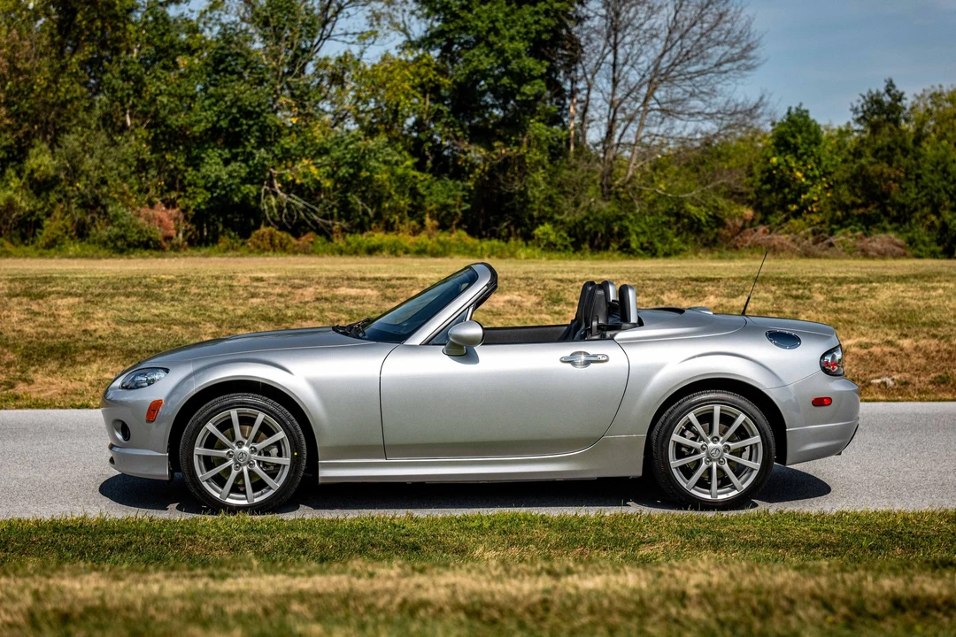2008 Mazda NC MX-5 Miata - Image 10 of 31