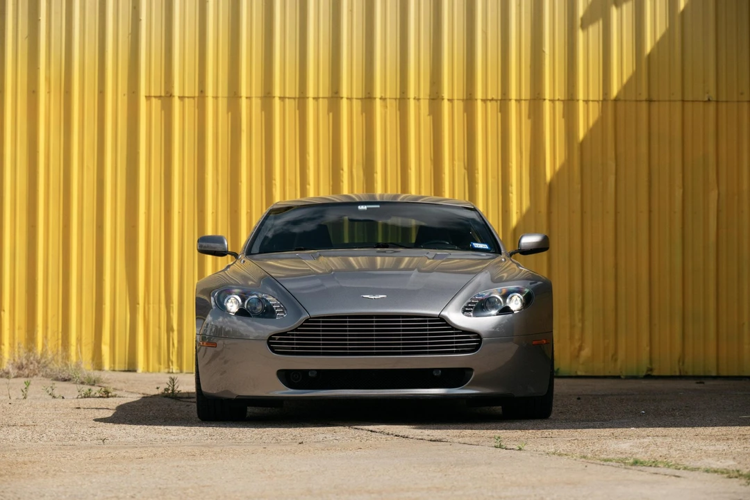 2009 Aston Martin V8 Vantage (2006-2017) - Image 27 of 31