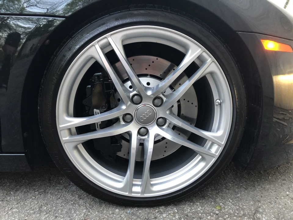 2009 Audi 42 R8 - Image 21 of 31