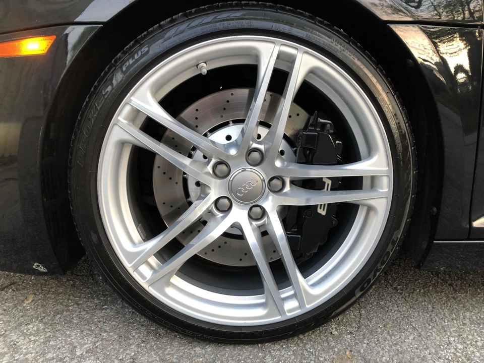 2009 Audi 42 R8 - Image 24 of 31