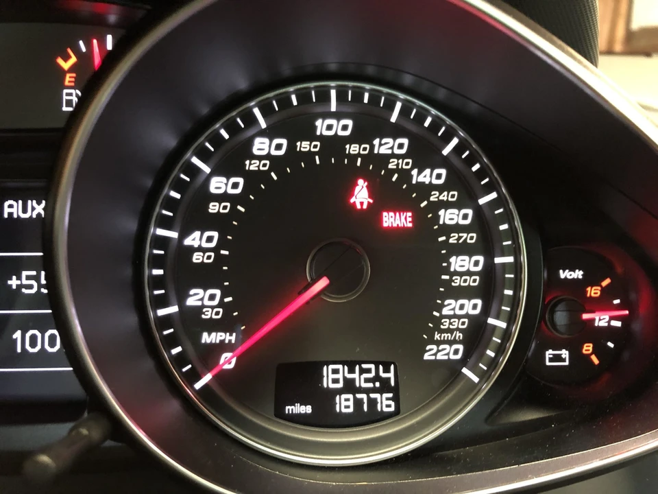2009 Audi 42 R8 - Image 27 of 31