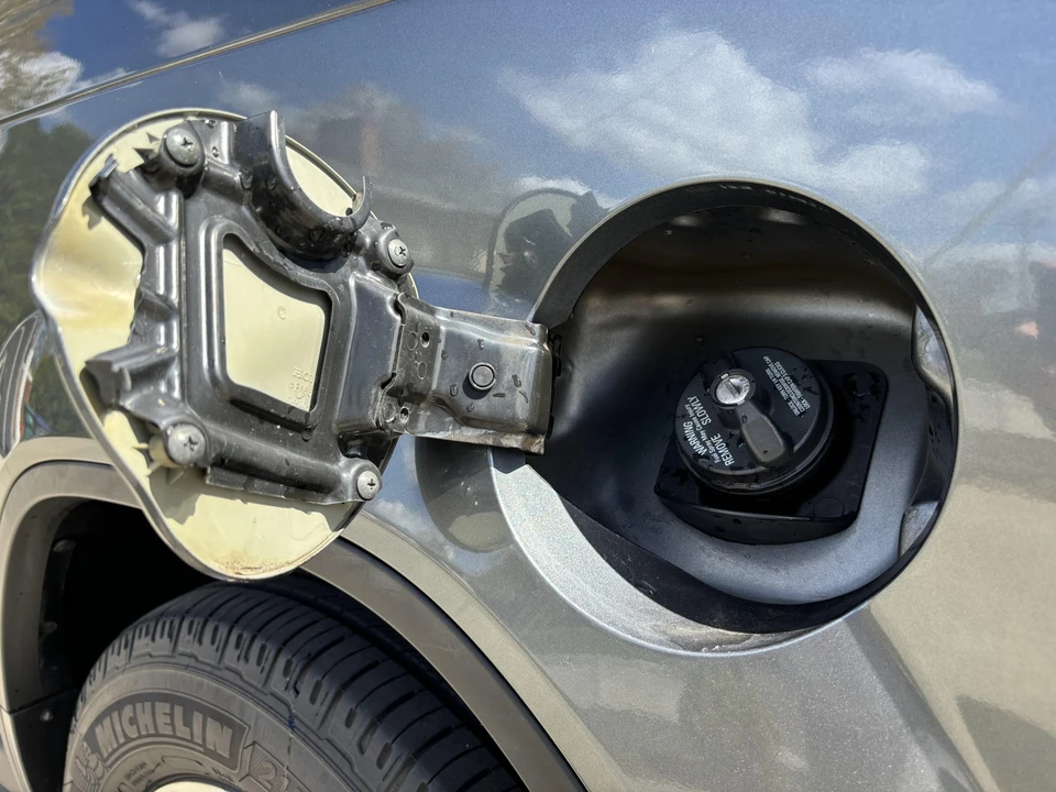 2009 Honda Element - Image 15 of 31