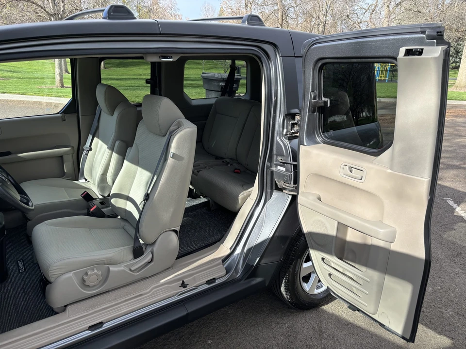 2009 Honda Element - Image 25 of 31
