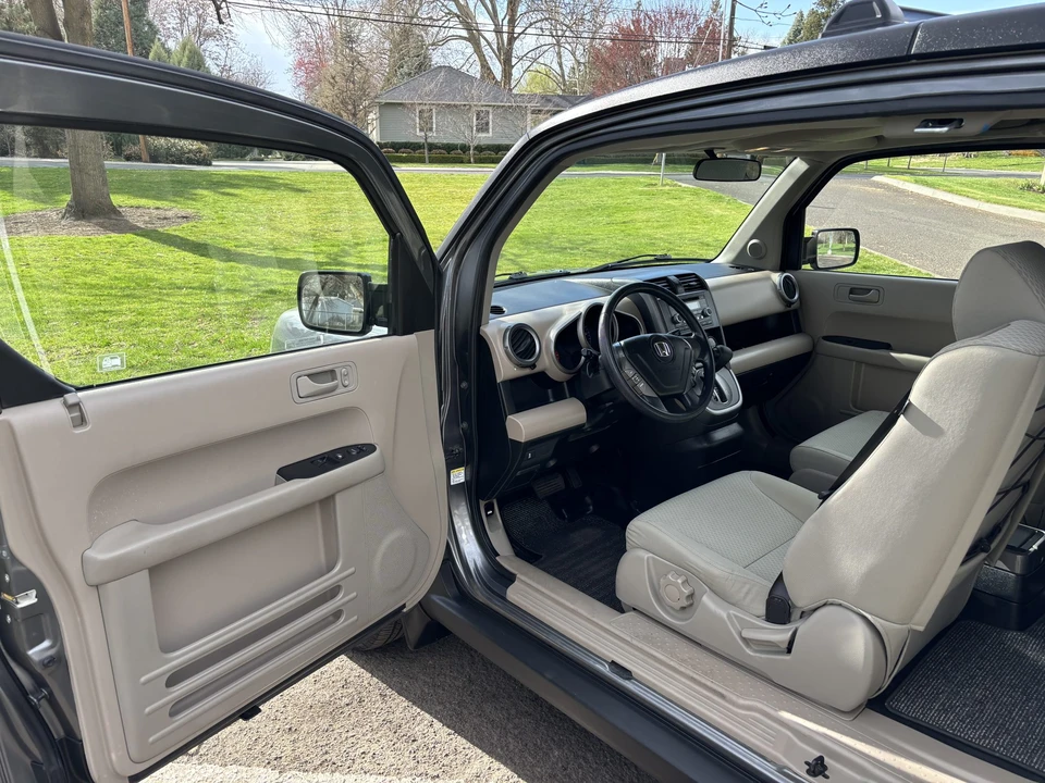 2009 Honda Element - Image 19 of 31