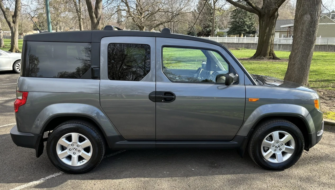 2009 Honda Element - Image 5 of 31