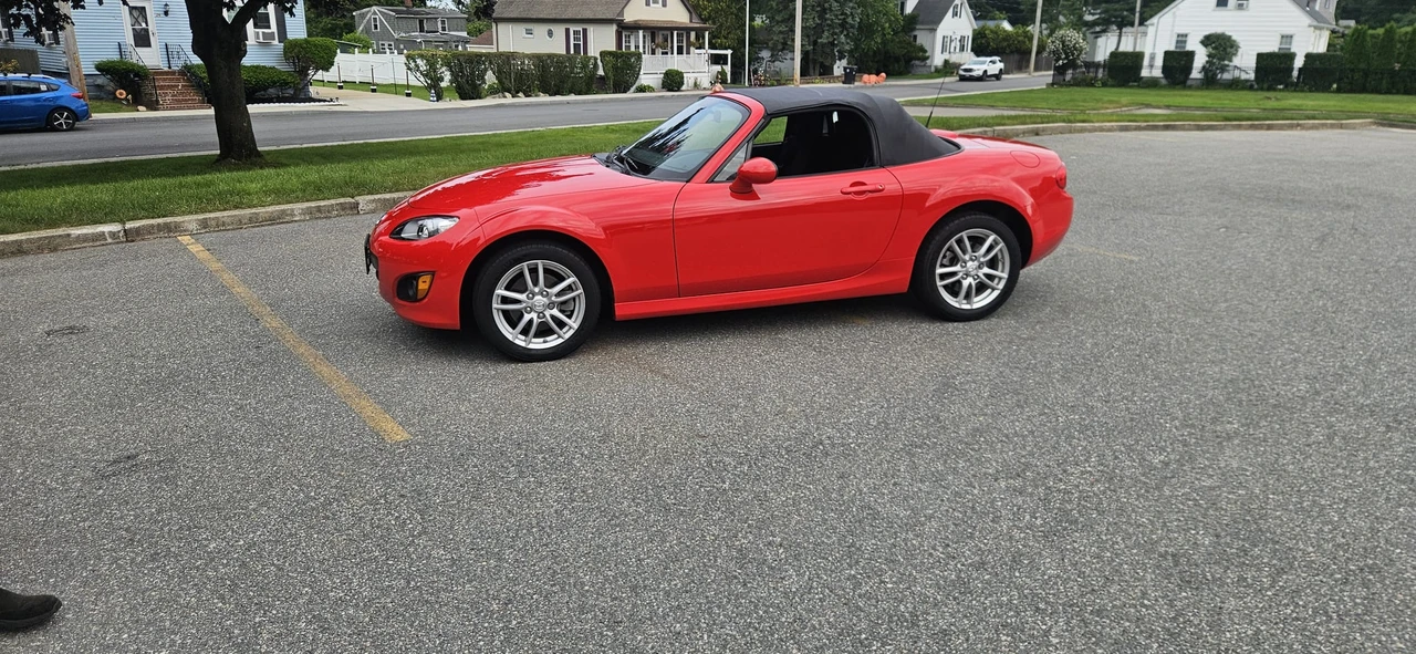 2009 Mazda NC MX-5 Miata - Image 5 of 31