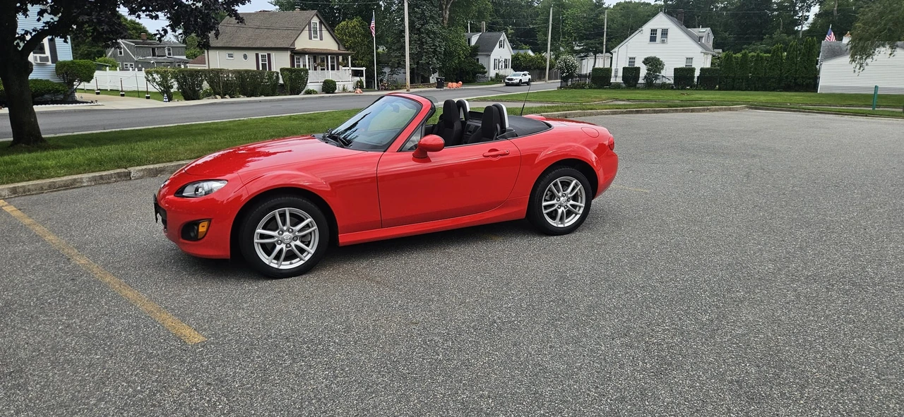 2009 Mazda NC MX-5 Miata - Image 4 of 31