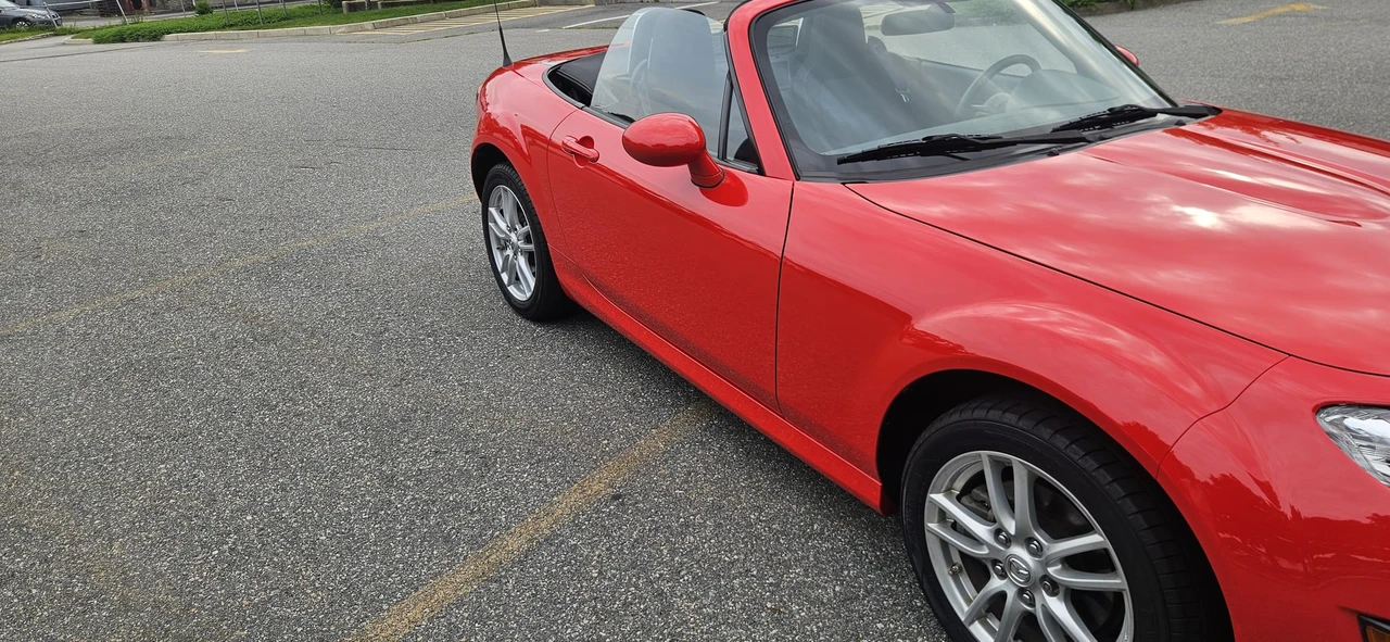 2009 Mazda NC MX-5 Miata - Image 22 of 31