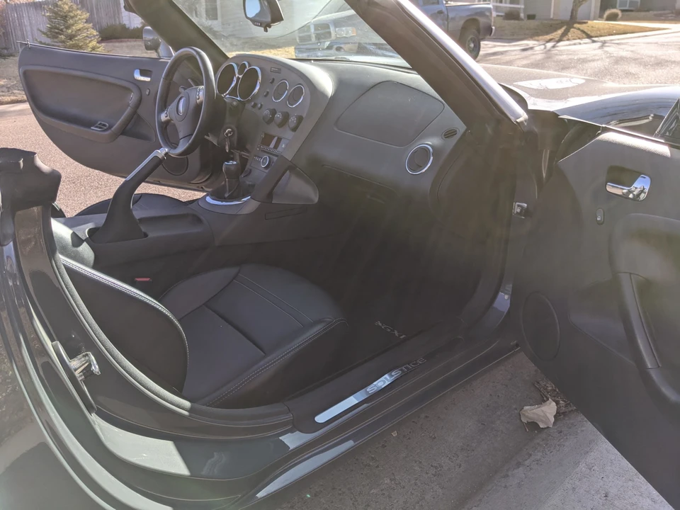 2009 Pontiac Solstice GXP - Image 25 of 31