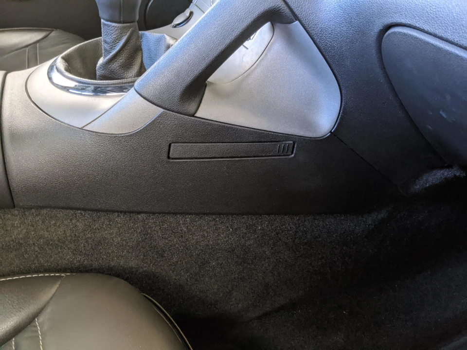 2009 Pontiac Solstice GXP - Image 27 of 31
