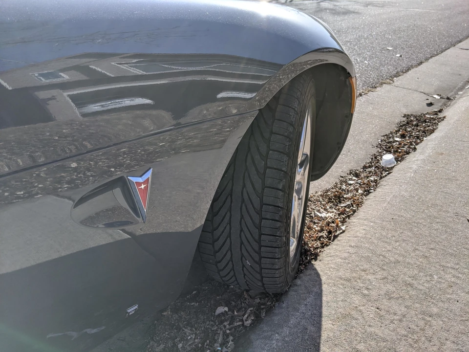 2009 Pontiac Solstice GXP - Image 10 of 31