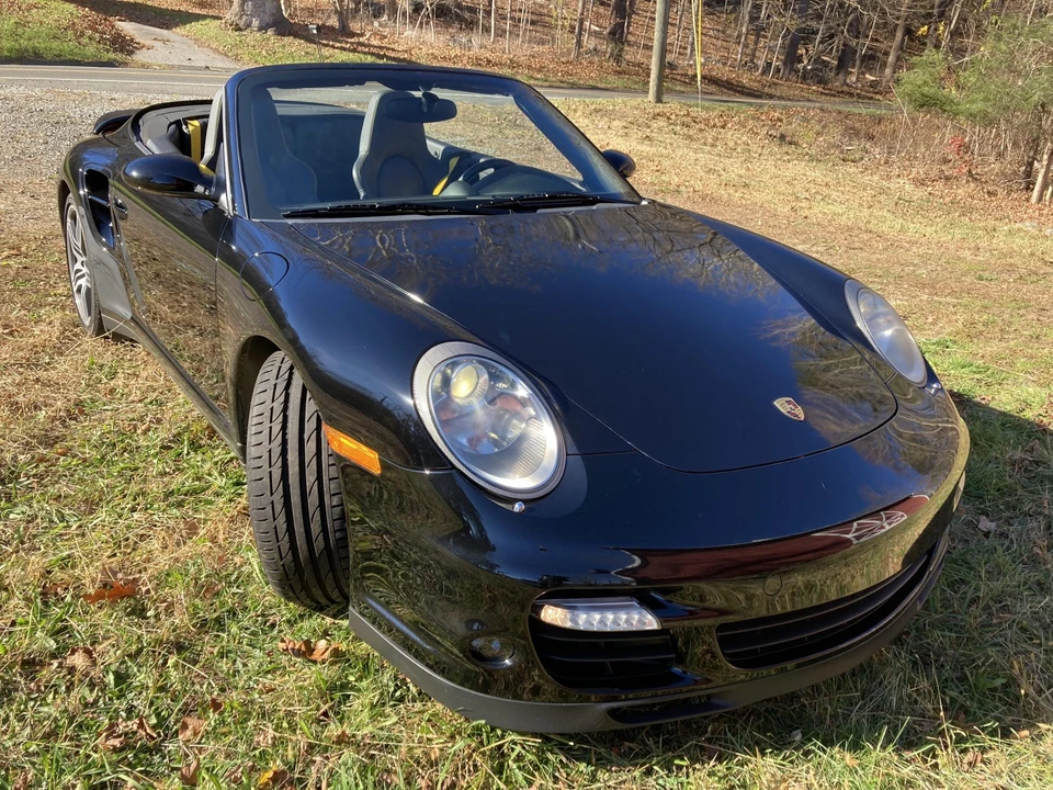2009 Porsche 997 Turbo - Image 17 of 31