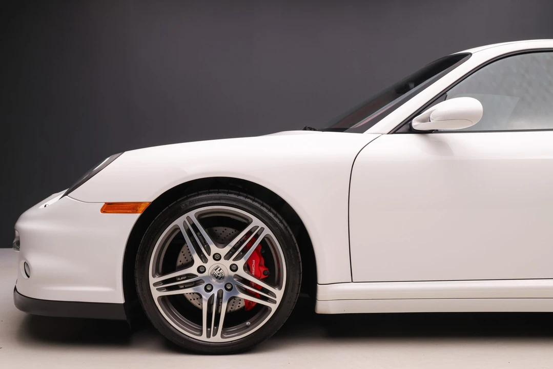 2009 Porsche 997 Turbo - Image 28 of 31