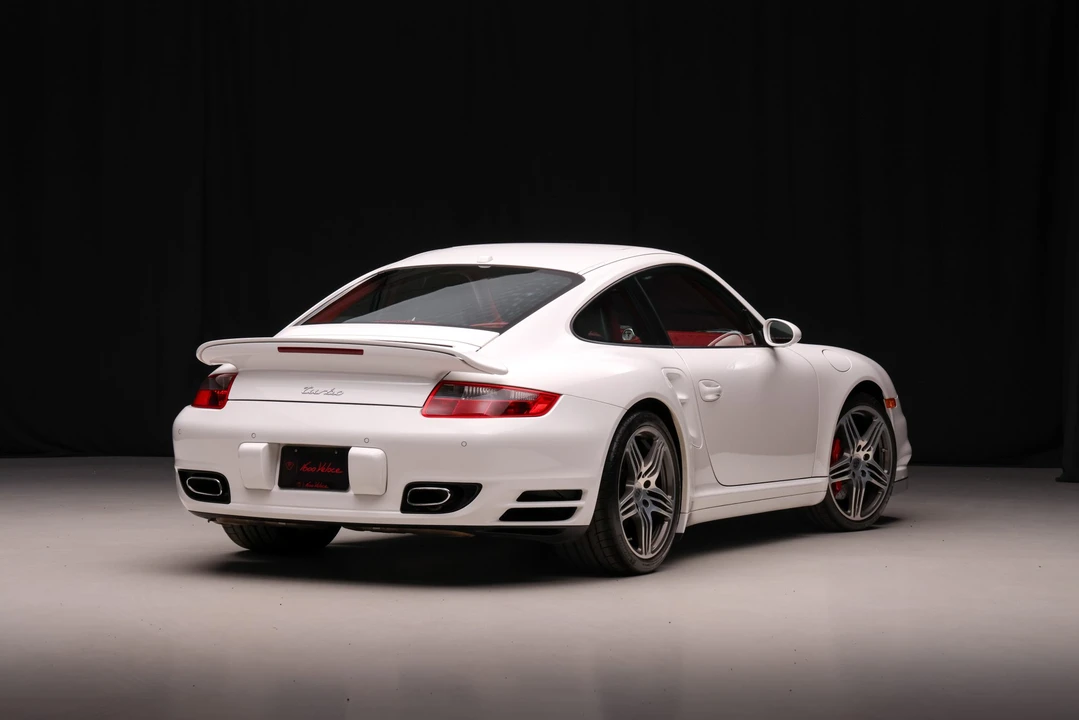 2009 Porsche 997 Turbo - Image 8 of 31