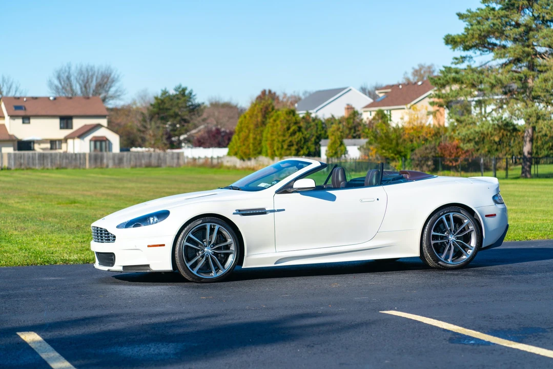 2010 Aston Martin DBS (2008-2012) - Image 23 of 31