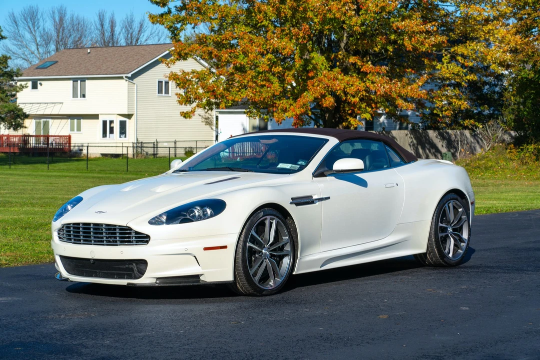 2010 Aston Martin DBS (2008-2012) - Image 24 of 31
