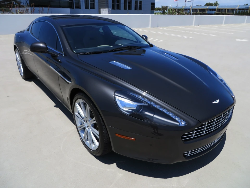 2010 Aston Martin Rapide - Image 2 of 31