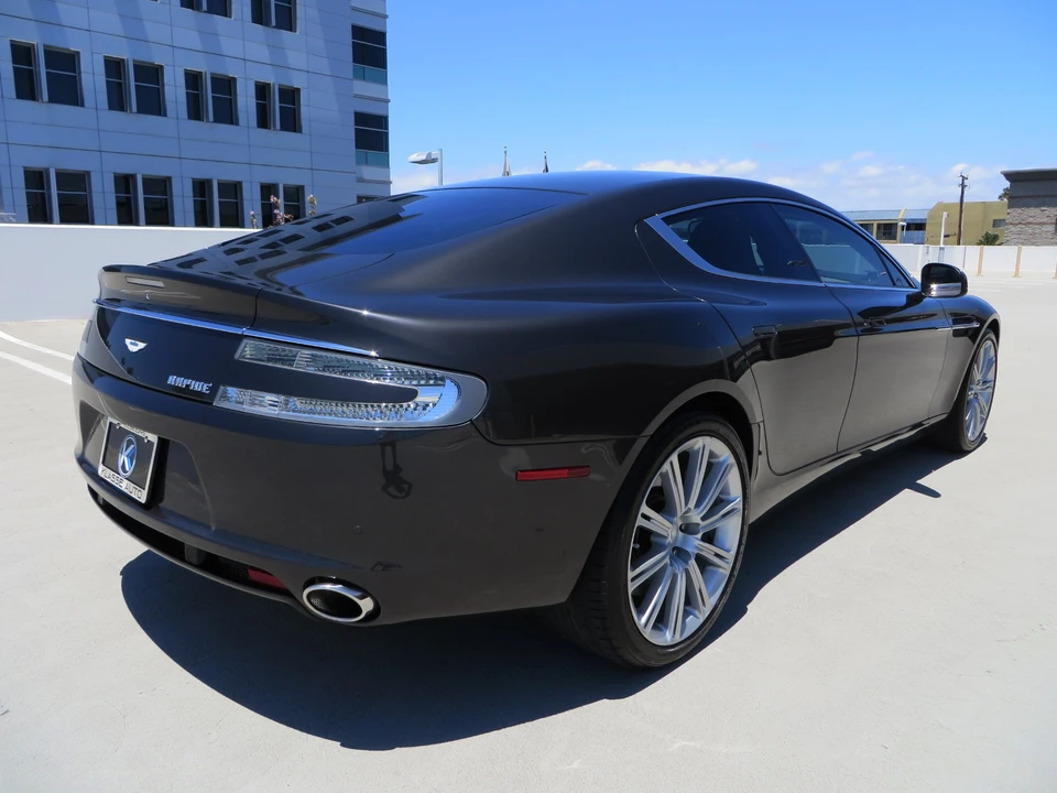2010 Aston Martin Rapide - Image 10 of 31