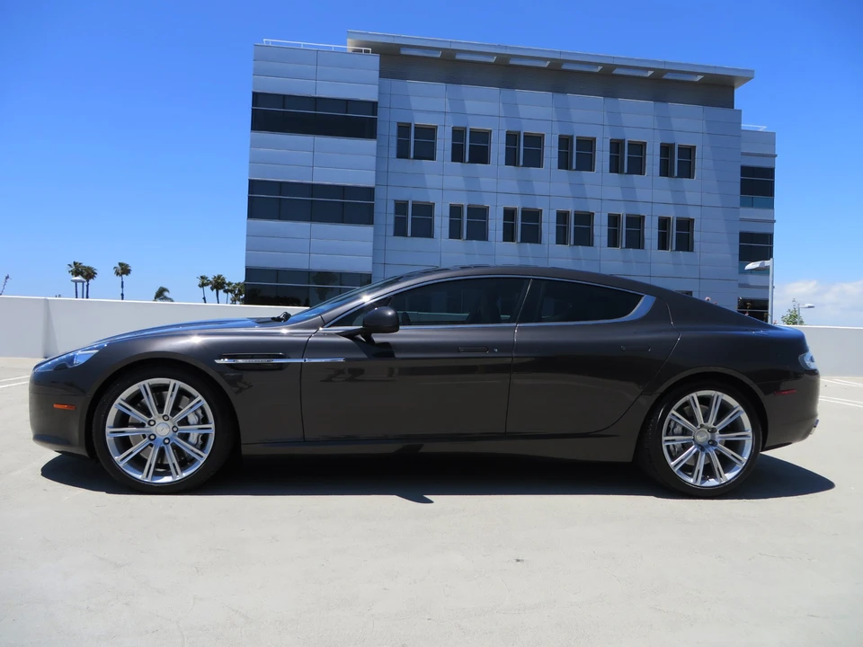 2010 Aston Martin Rapide - Image 20 of 31