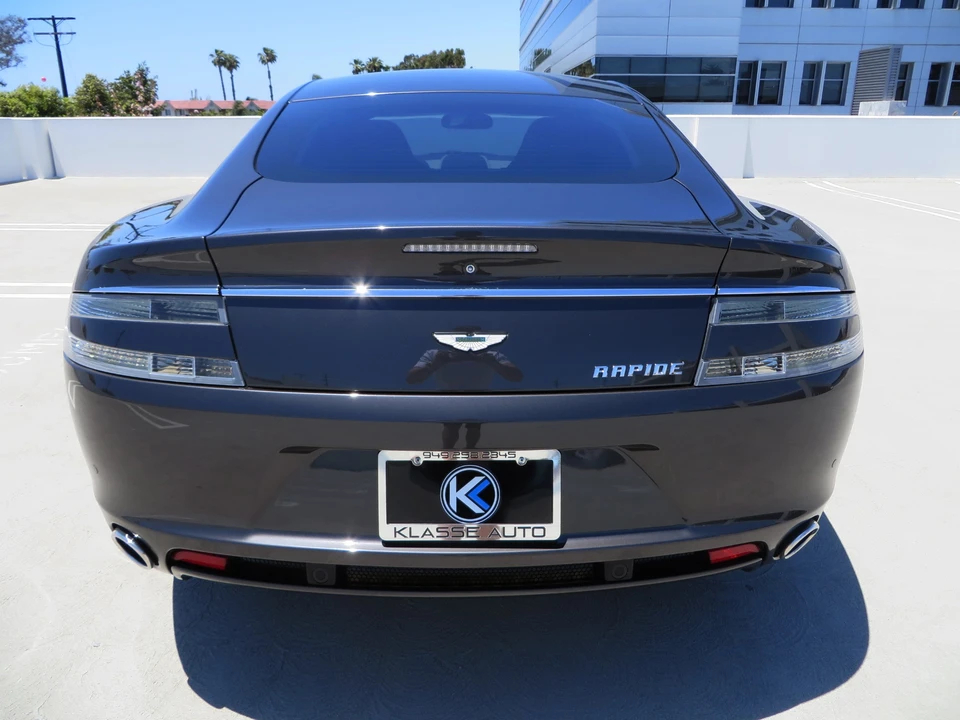 2010 Aston Martin Rapide - Image 12 of 31