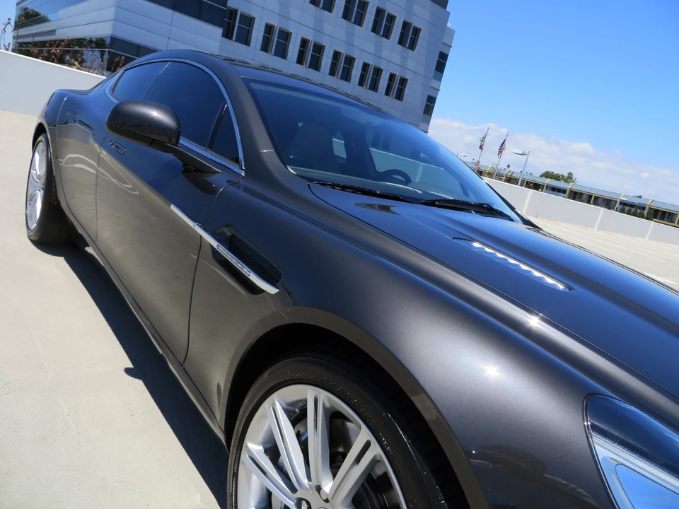 2010 Aston Martin Rapide - Image 26 of 31