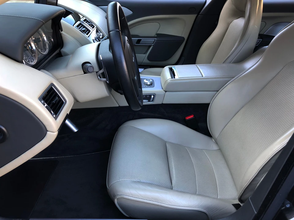 2010 Aston Martin Rapide - Image 30 of 31