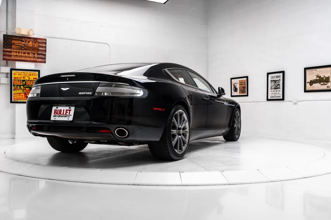 2010 Aston Martin Rapide - Image 15 of 31