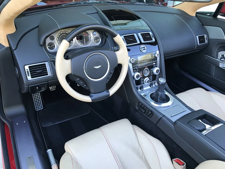 2010 Aston Martin V8 Vantage (2006-2017) - Image 18 of 31