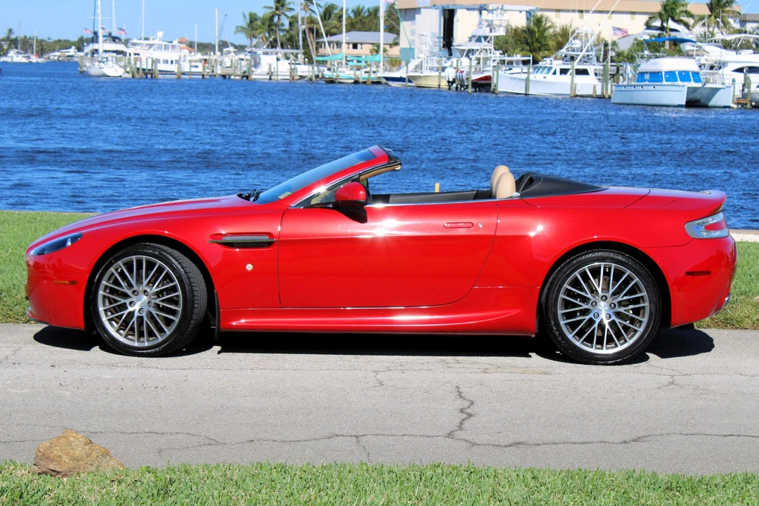 2010 Aston Martin V8 Vantage (2006-2017) - Image 3 of 31