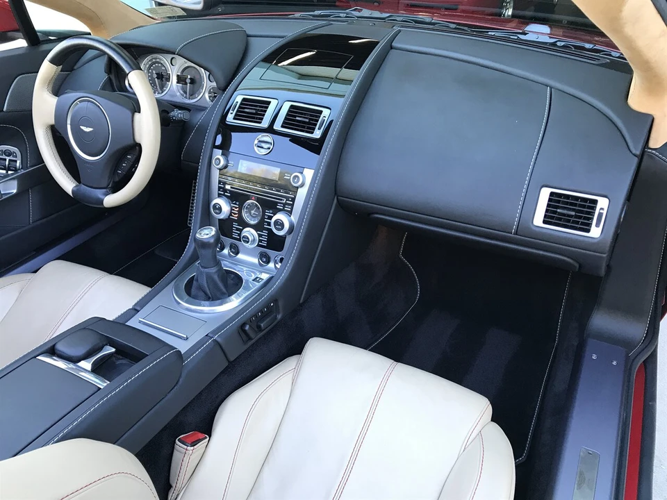 2010 Aston Martin V8 Vantage (2006-2017) - Image 22 of 31
