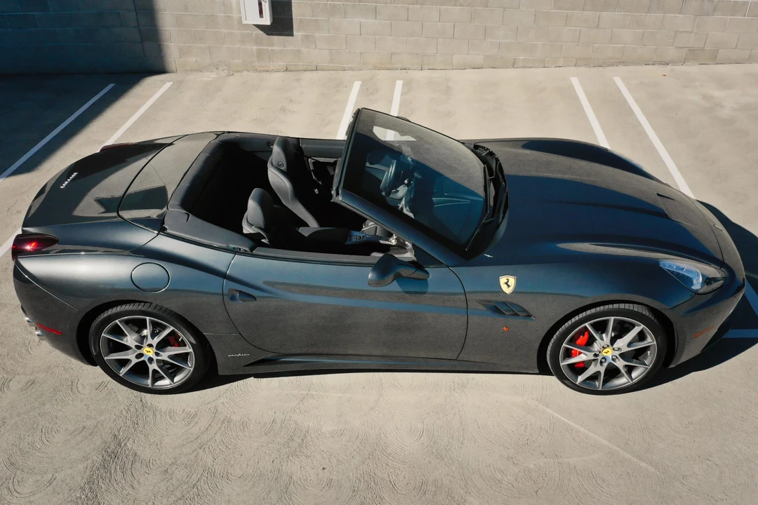 2010 Ferrari California - Image 23 of 31