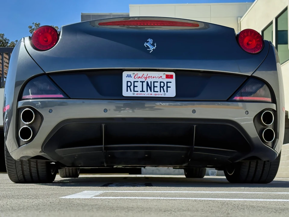 2010 Ferrari California - Image 11 of 31