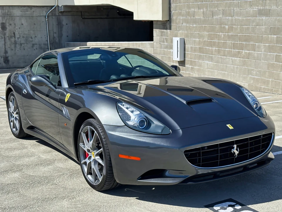 2010 Ferrari California - Image 6 of 31
