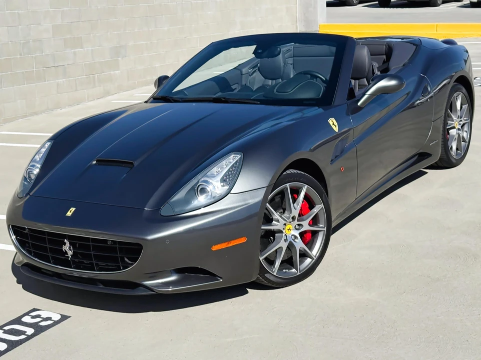 2010 Ferrari California - Image 14 of 31