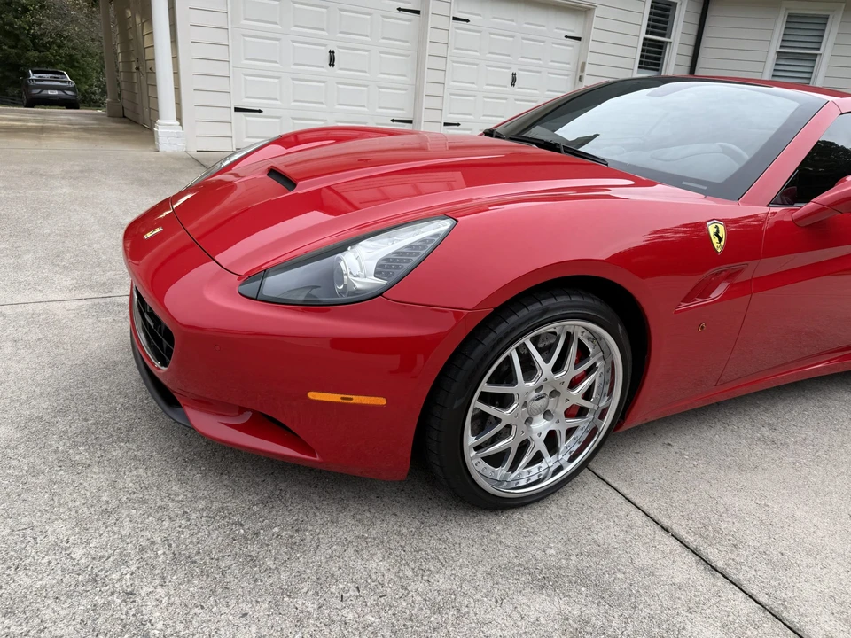 2010 Ferrari California - Image 31 of 31