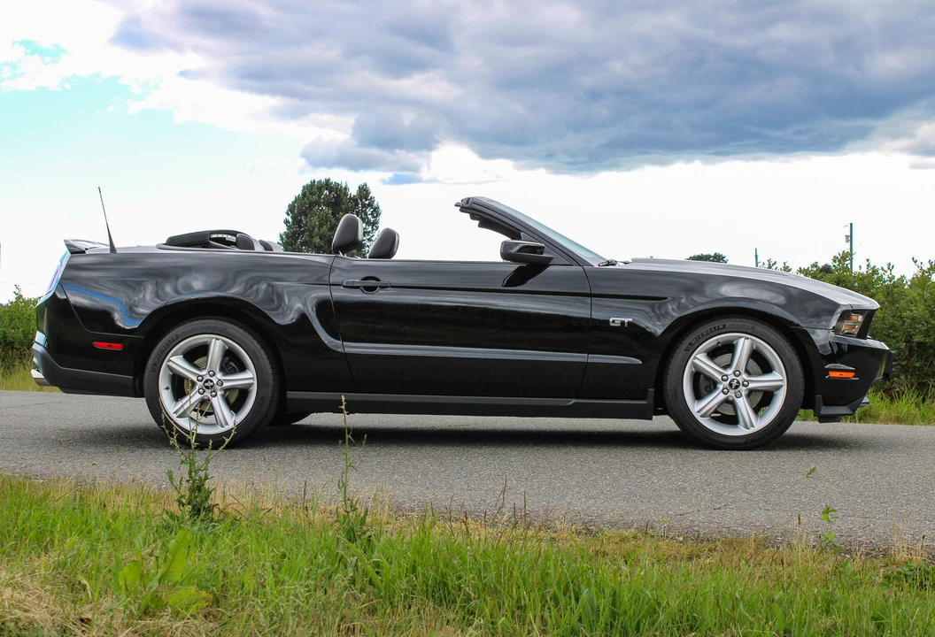 2010 Ford S197 Mustang GT - Image 24 of 31