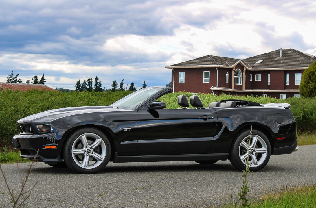2010 Ford S197 Mustang GT - Image 12 of 31