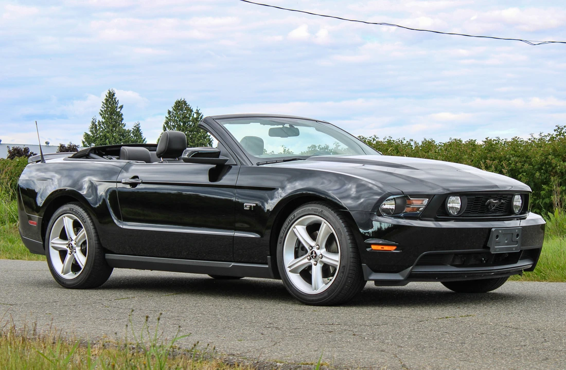 2010 Ford S197 Mustang GT - Image 2 of 31