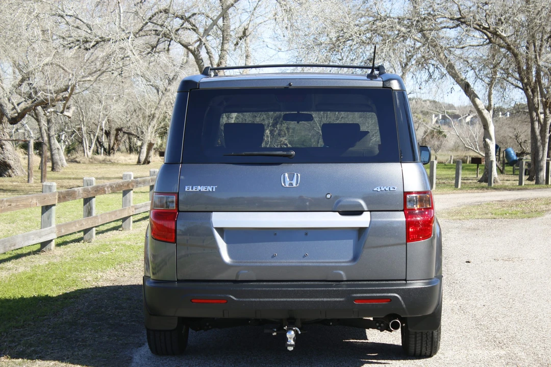 2010 Honda Element - Image 5 of 31