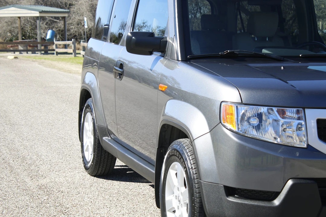 2010 Honda Element - Image 10 of 31