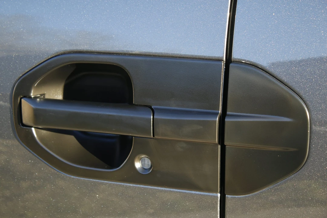 2010 Honda Element - Image 25 of 31