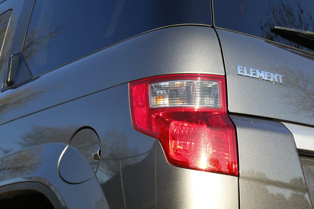 2010 Honda Element - Image 29 of 31