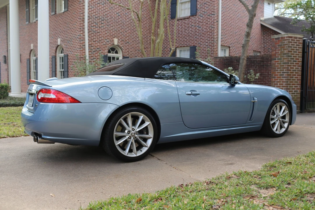2010 Jaguar X150 XKR - Image 9 of 31