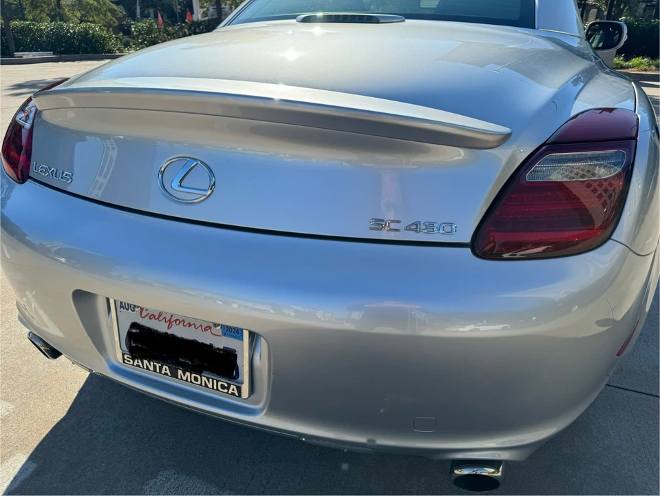 2010 Lexus SC430 - Image 27 of 31