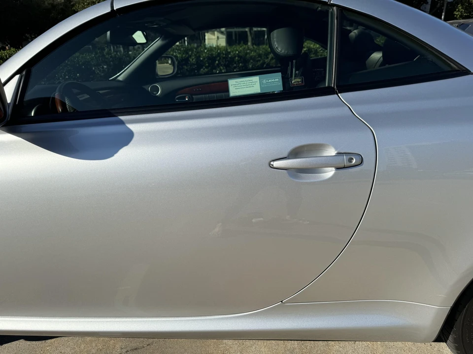 2010 Lexus SC430 - Image 16 of 31