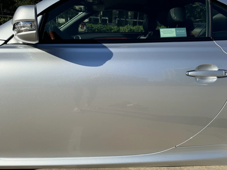 2010 Lexus SC430 - Image 15 of 31