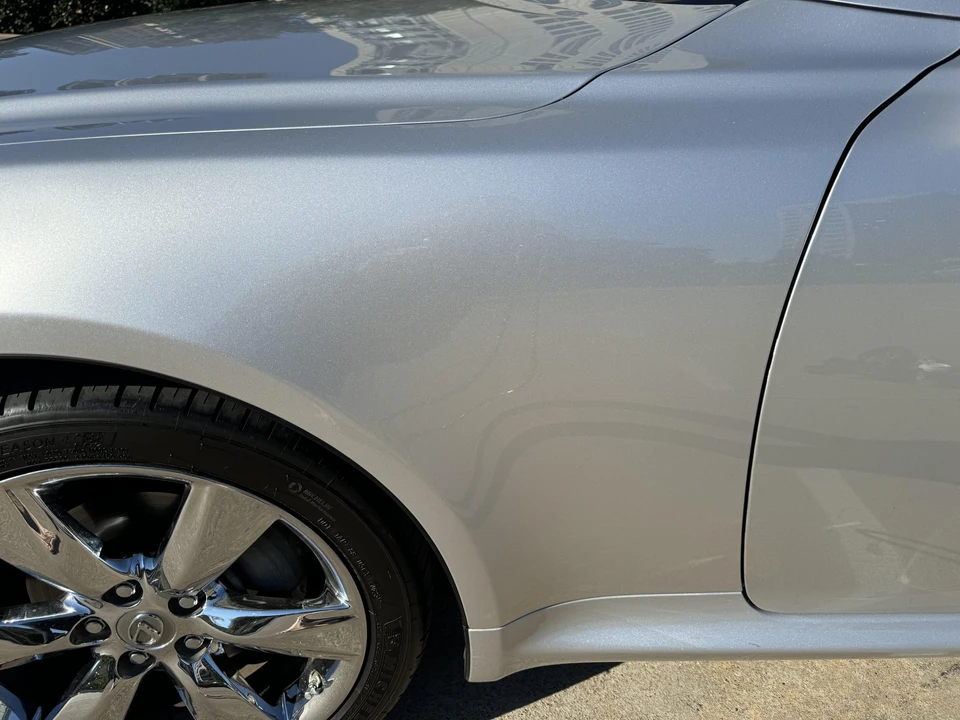 2010 Lexus SC430 - Image 12 of 31