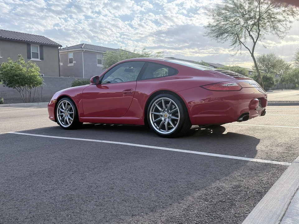 2010 Porsche 997 Carrera - Image 14 of 31