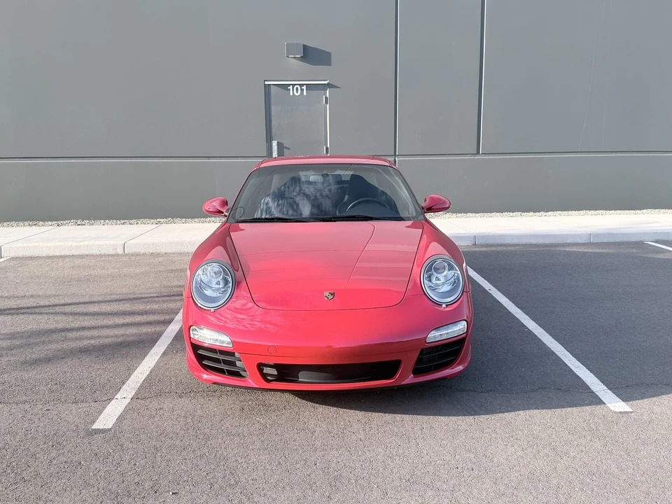 2010 Porsche 997 Carrera - Image 8 of 31