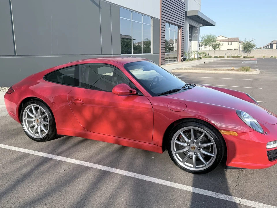 2010 Porsche 997 Carrera - Image 2 of 31